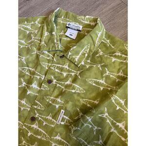 Columbia Sportswear Fish Print Shirt Men’s XL Green Barracuda Retro Beach Casual
